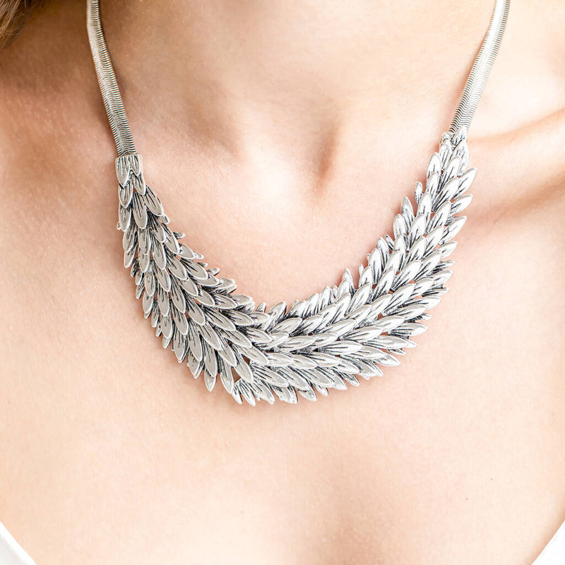 Naria Necklace